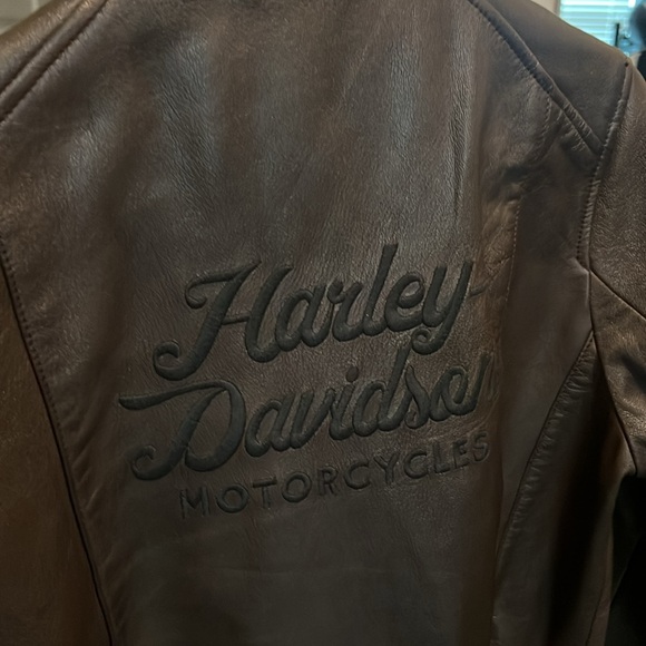 Dark Brown Harley Davidson Women’s Soft Leather Jacket - Picture 4 of 9